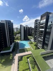 leedon-green photo thumbnail #2